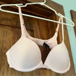 Elegant Pink Lace Trim Bra